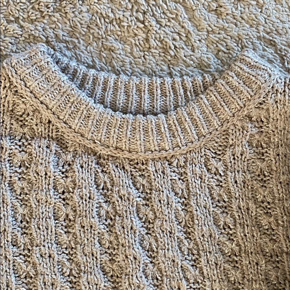 Blu Pepper cable knit sweater and shorts set - Picture 6 of 8